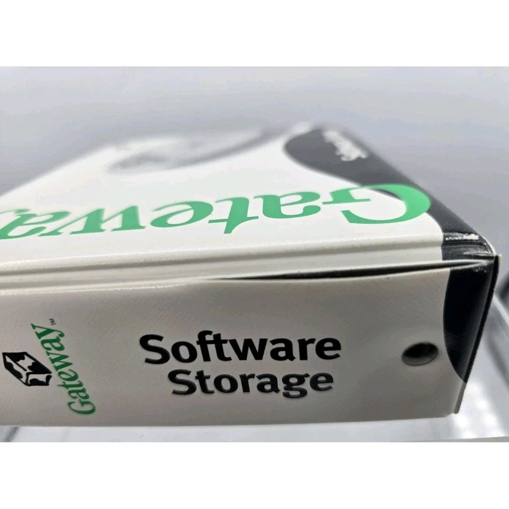 Gateway Software Storage Binder CD Holder,‎ Original Vintage, Binder Only